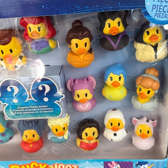 Disney character rubber ducks Duckalooz 24-Piece cruise fish extender gifts - Picture 4 of 5